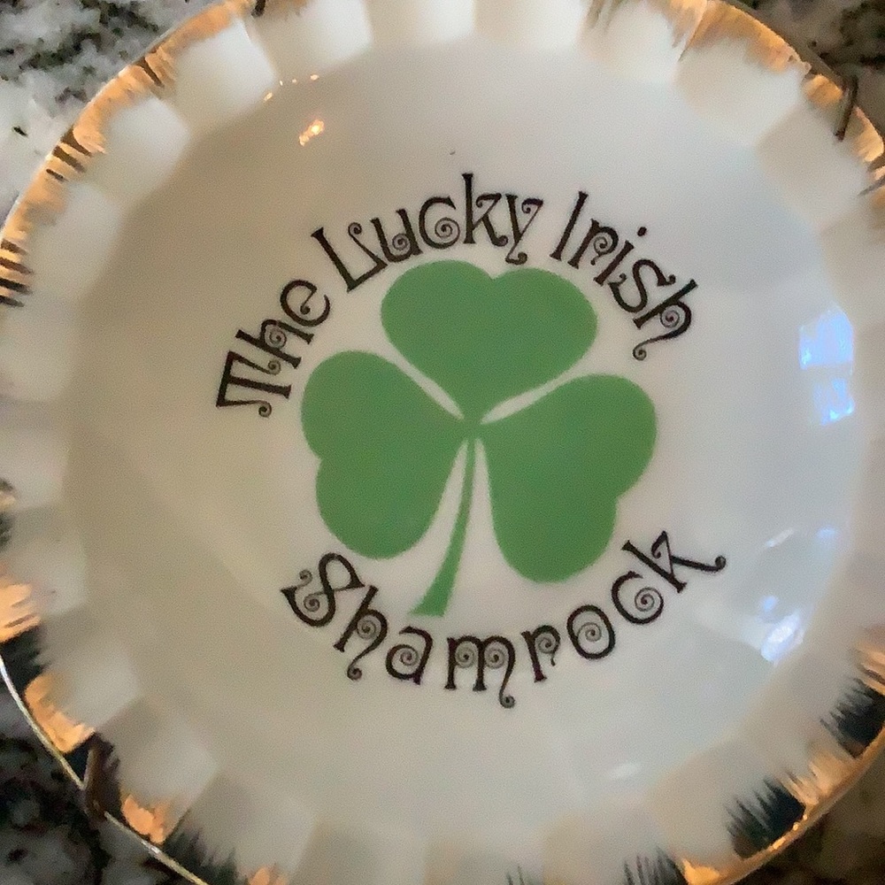 Vintage The Lucky Irish Shamrock trinket dish with wall mount. Good condition